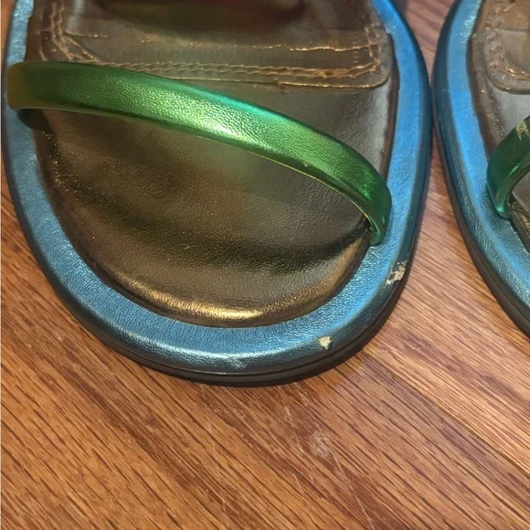 Farm Rio Luxury Rainbow Sandals - size 7 - Picture 3 of 8